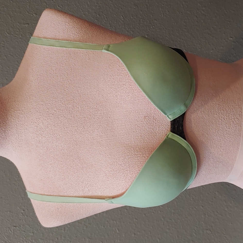 Victoria Secret PINK Bra Size 32A